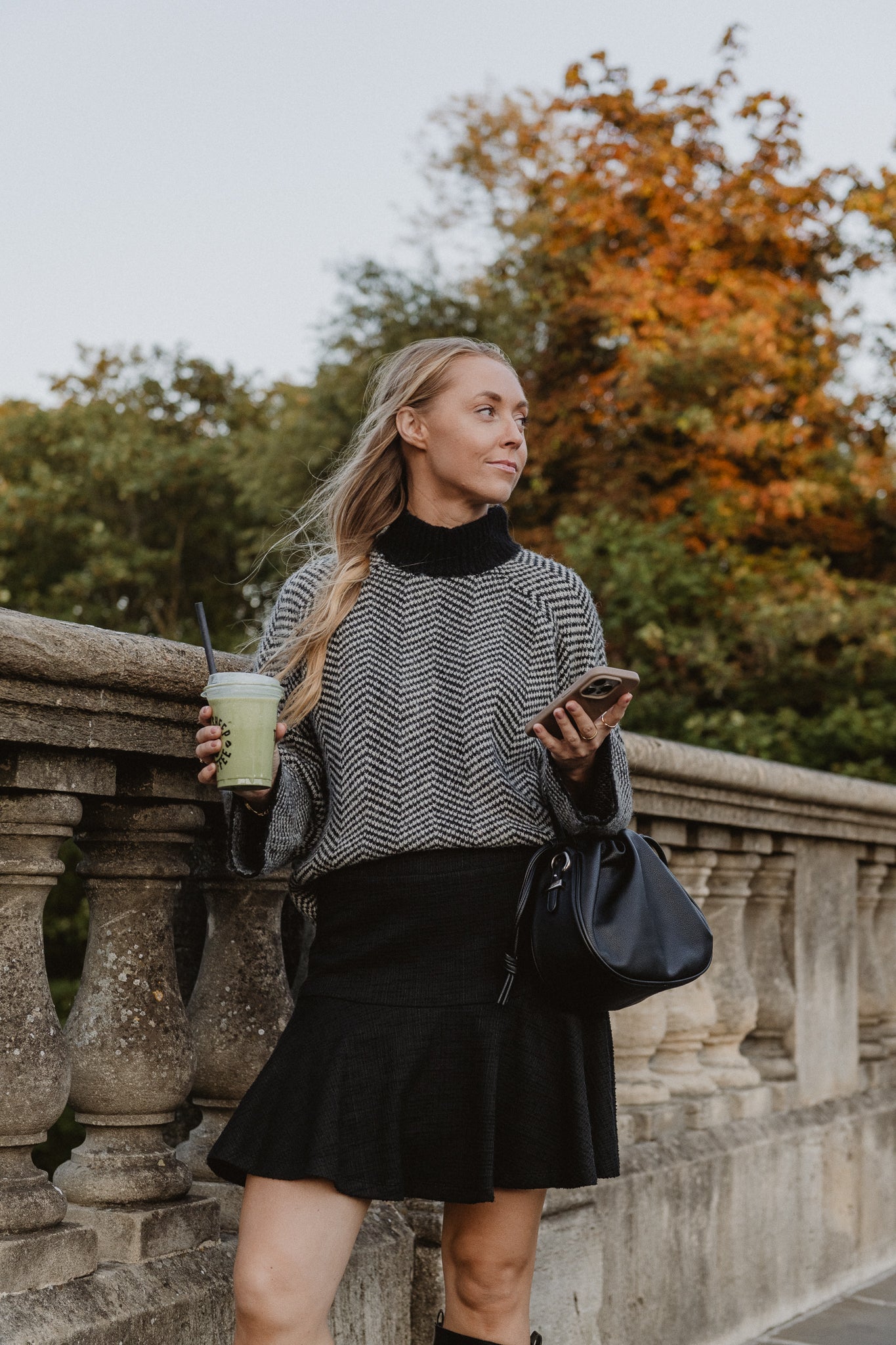 VMNAOMI Pullover - Black